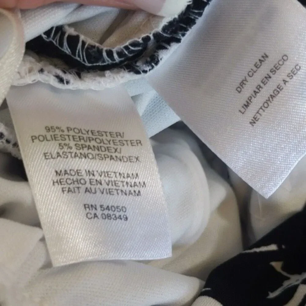Evan Picone dress white with black flowers v-neck ruched waist - 10